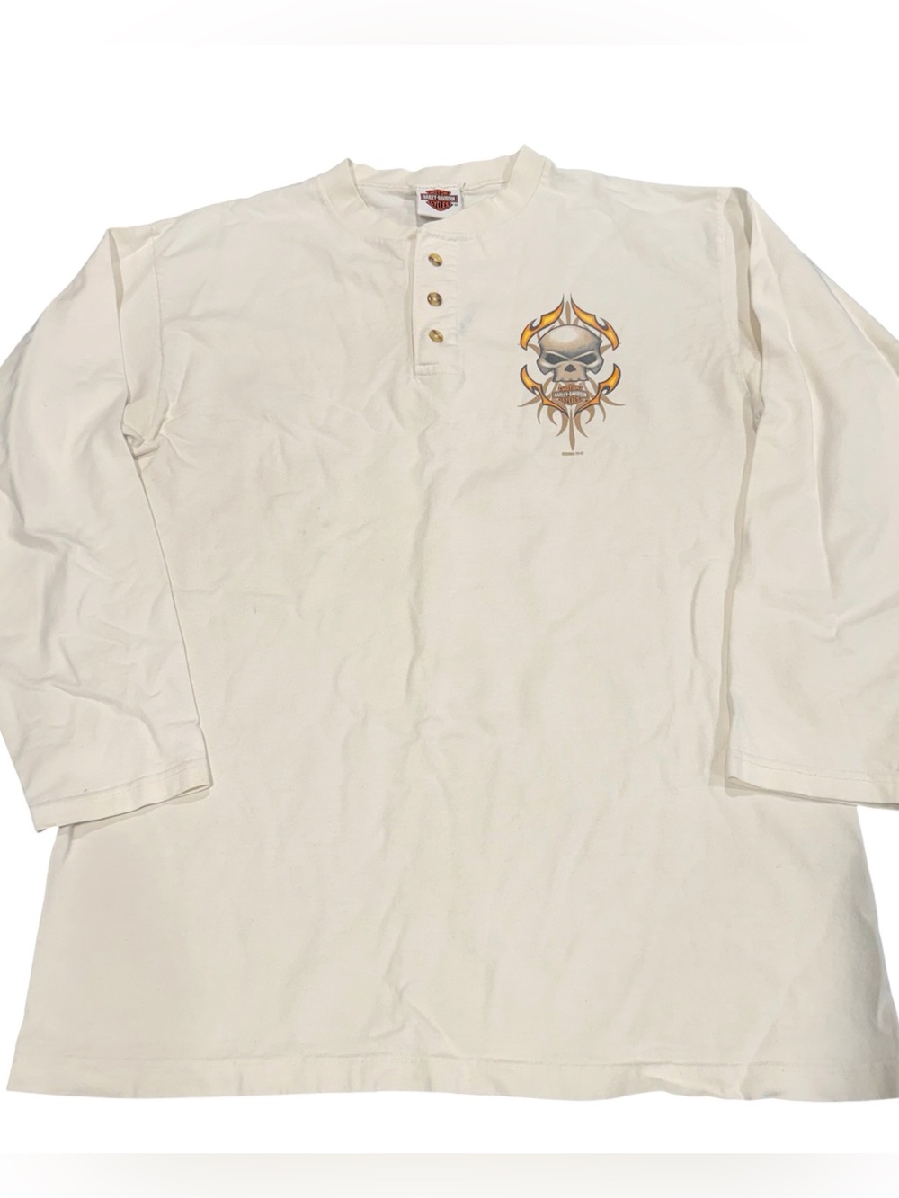 Harley Davidson vintage skull flame Henley long sleeve men’s large cream Y2K